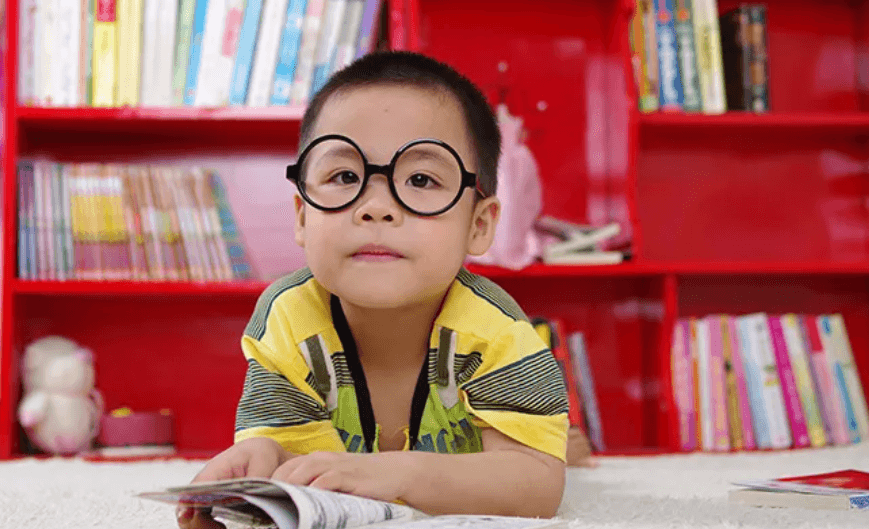 enfant myope